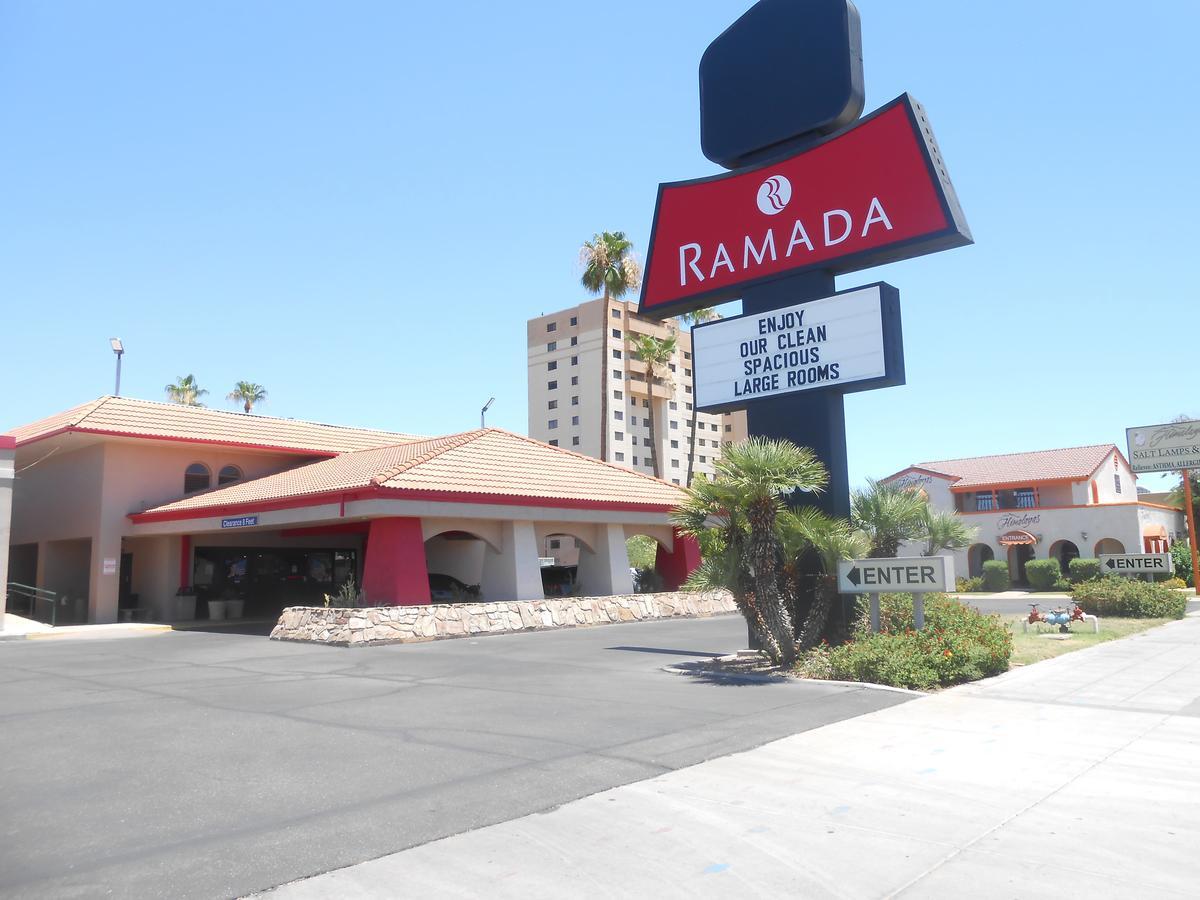 Ramada By Wyndham Mesa Downtown Hotell Exteriör bild